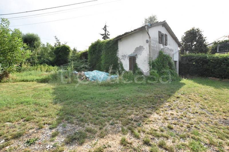 casa indipendente in vendita a Felino