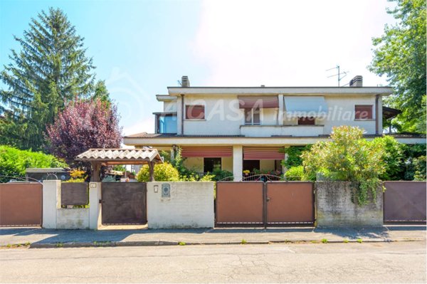 casa indipendente in vendita a Felino