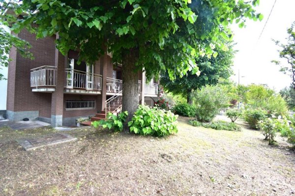 casa indipendente in vendita a Felino