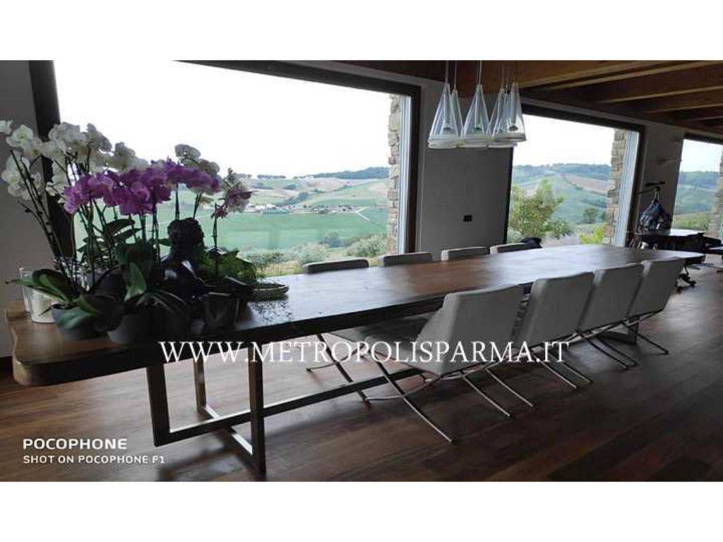 casa indipendente in vendita a Felino