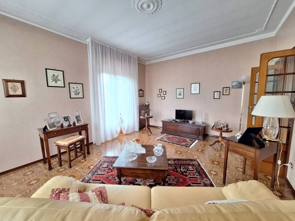 casa indipendente in vendita a Felino