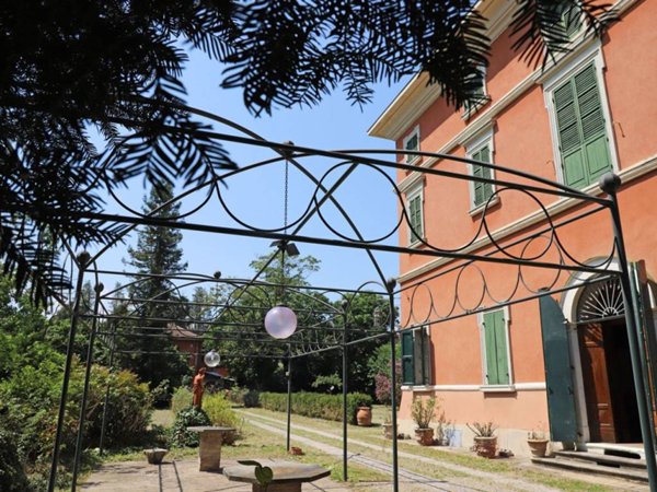 villa in vendita a Felino