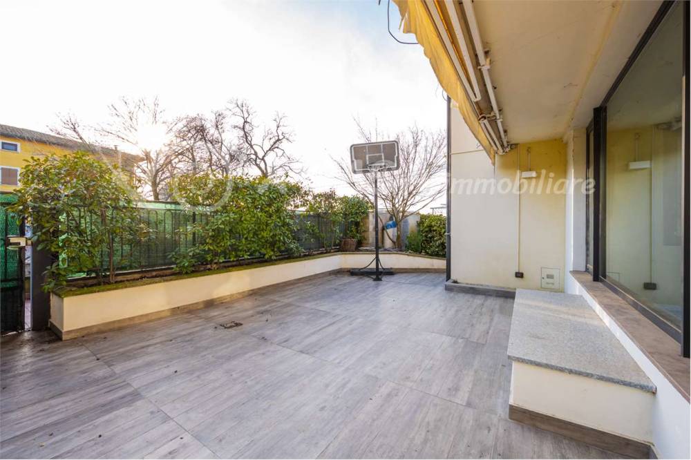 casa indipendente in vendita a Felino