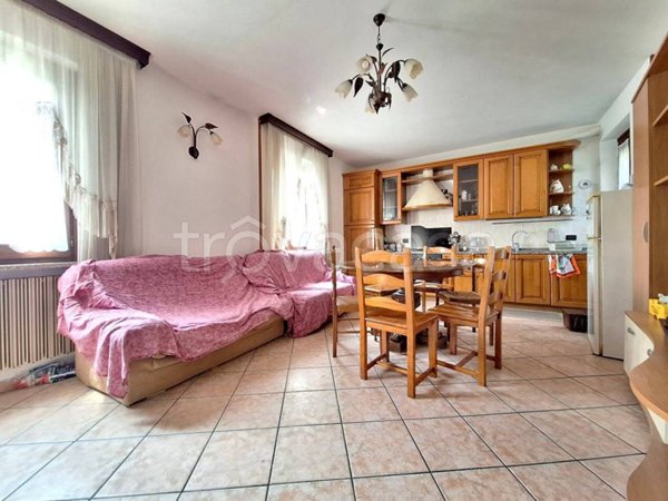 casa indipendente in vendita a Felino