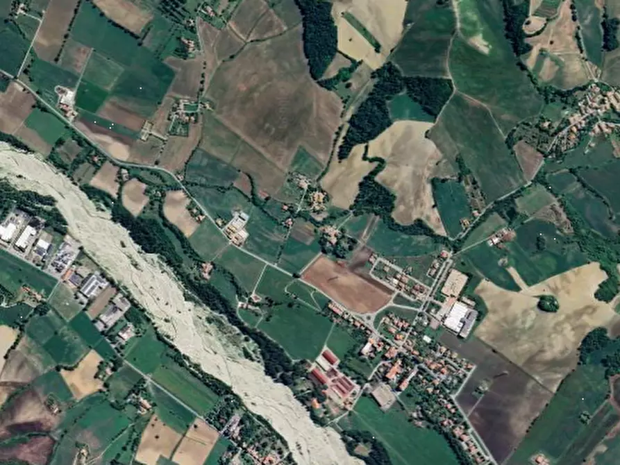 capannone in vendita a Felino