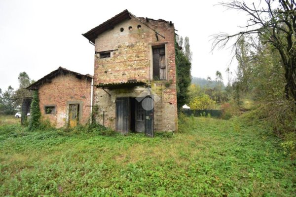casa indipendente in vendita a Felino