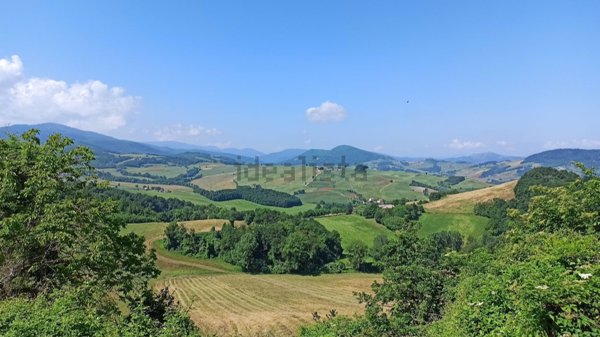 casale in vendita a Felino