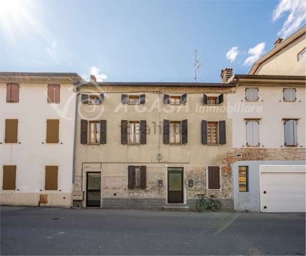 appartamento in vendita a Felino