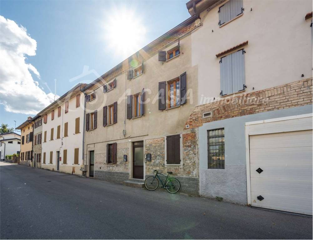 appartamento in vendita a Felino