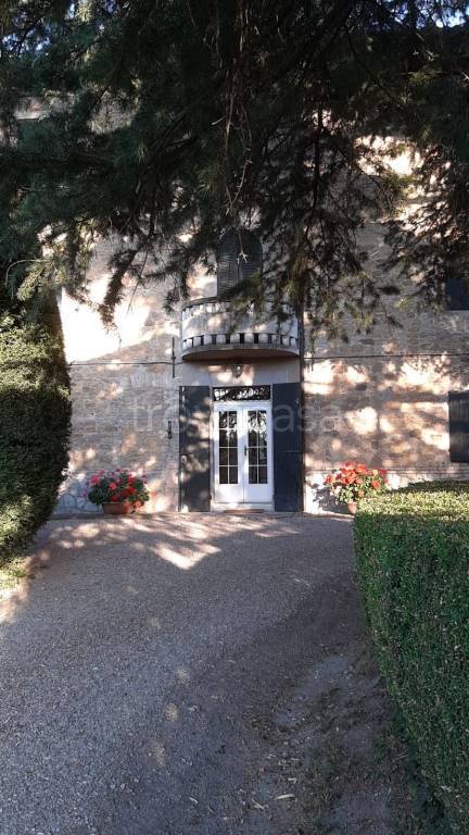 casa indipendente in vendita a Felino