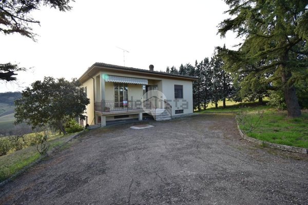 casa indipendente in vendita a Felino