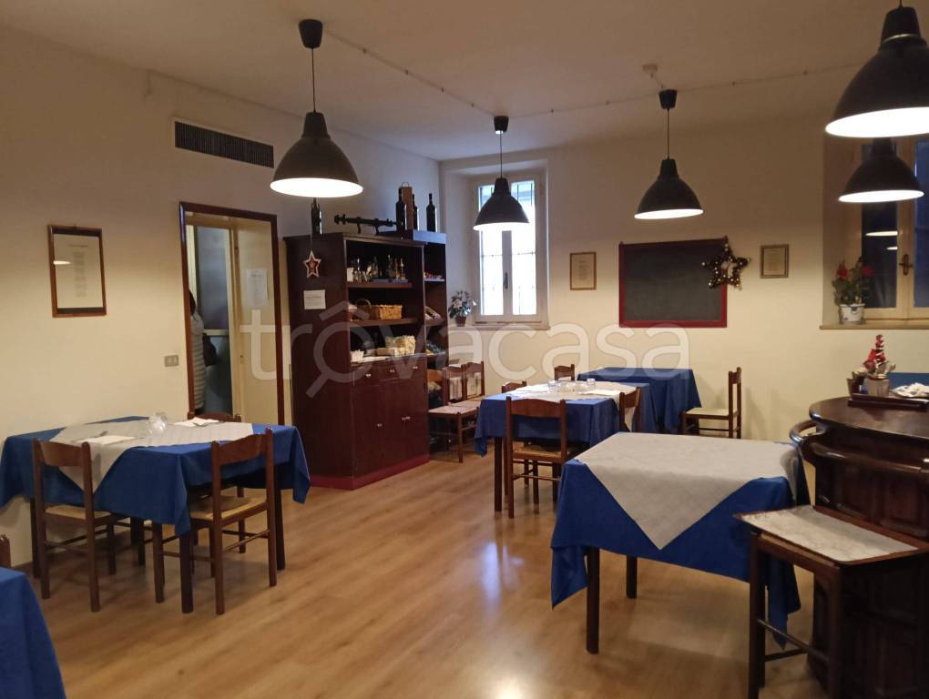 negozio in vendita a Felino