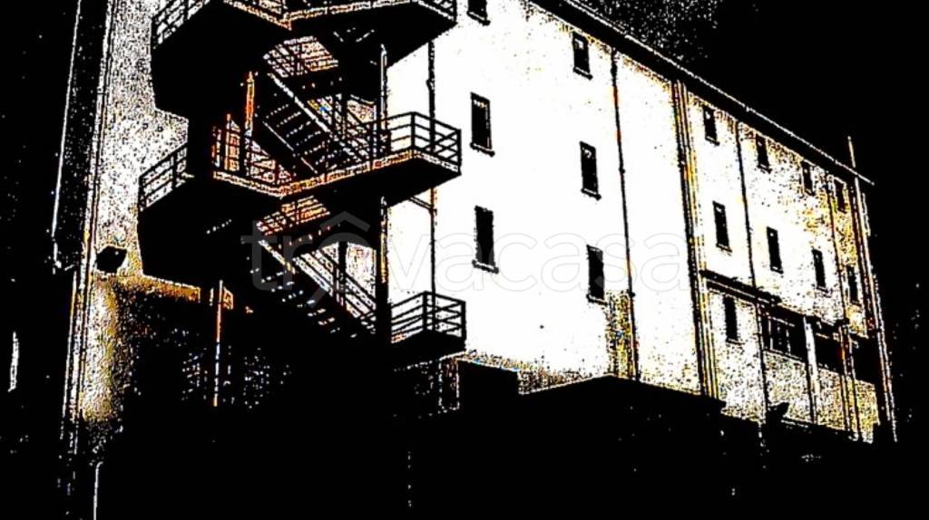 capannone in vendita a Felino