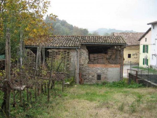 terreno edificabile in vendita a Felino