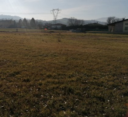 terreno edificabile in vendita a Felino