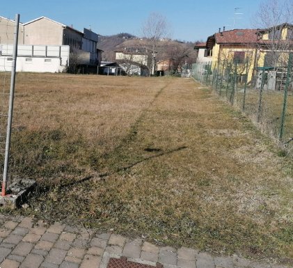 terreno edificabile in vendita a Felino