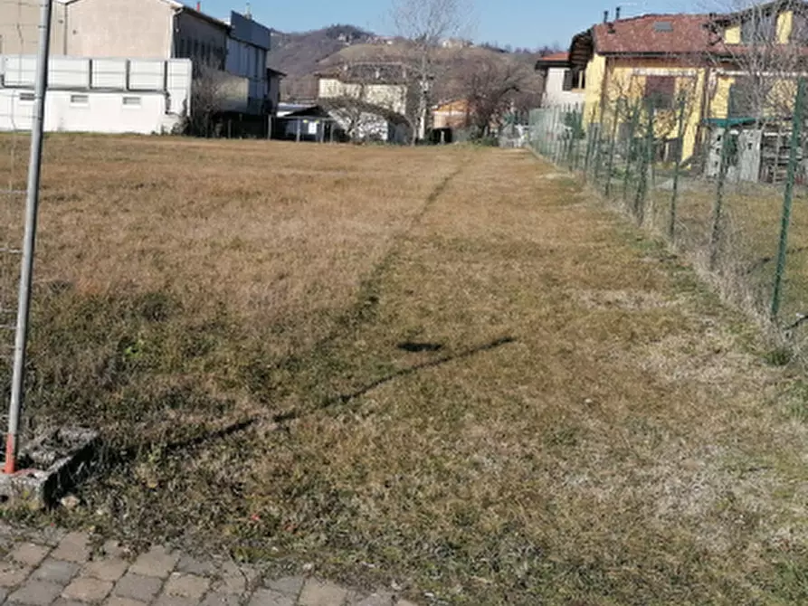 terreno edificabile in vendita a Felino
