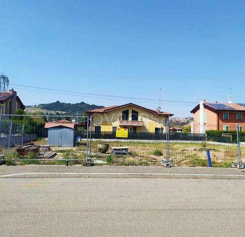 casa indipendente in vendita a Felino