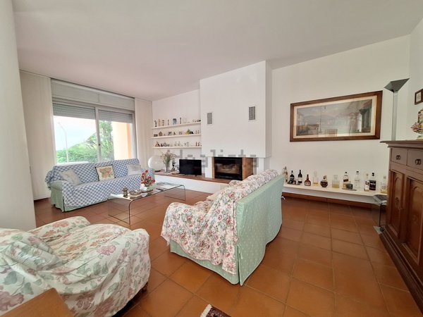 casa indipendente in vendita a Felino