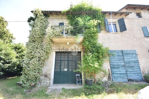 appartamento in vendita a Felino