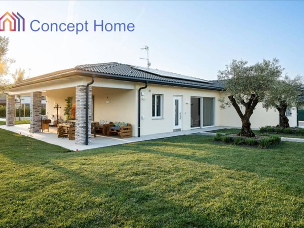 casa indipendente in vendita a Felino