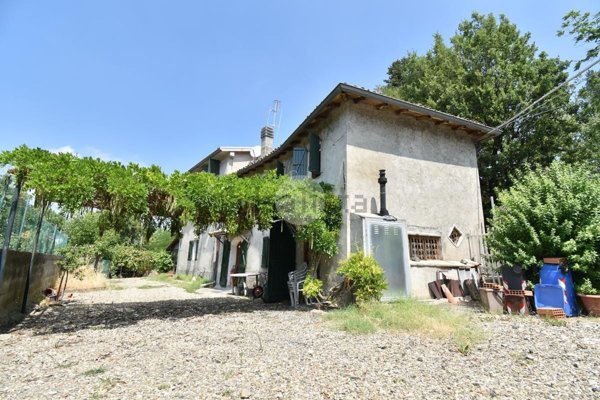 casa indipendente in vendita a Felino