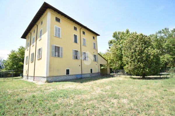 appartamento in vendita a Felino