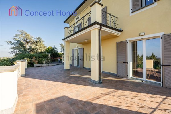 casa indipendente in vendita a Felino