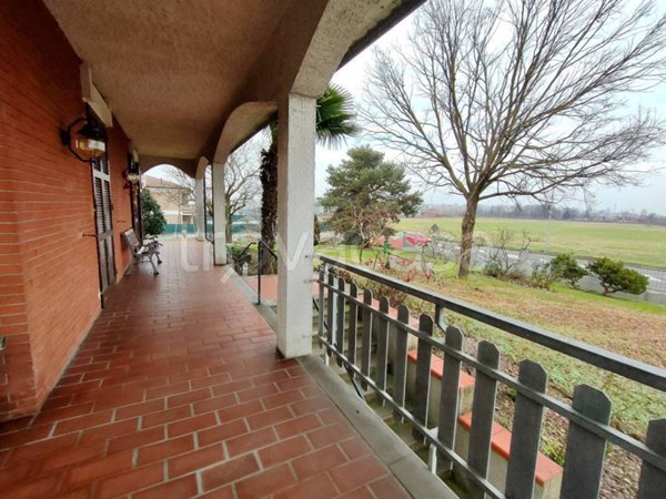 casa indipendente in vendita a Fidenza