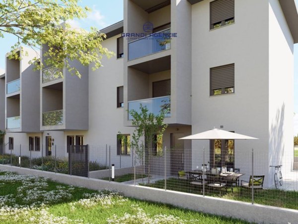 casa indipendente in vendita a Fidenza