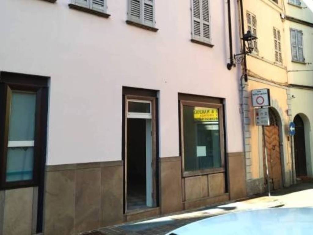 negozio in vendita a Fidenza