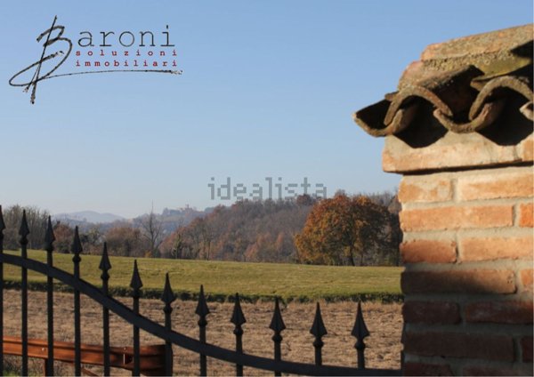 casa indipendente in vendita a Fidenza
