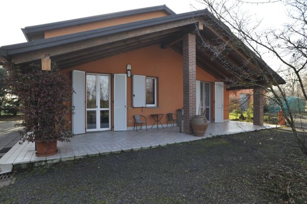 casa indipendente in vendita a Fidenza in zona Castione Marchesi