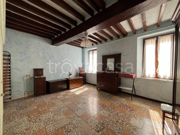 casa indipendente in vendita a Fidenza