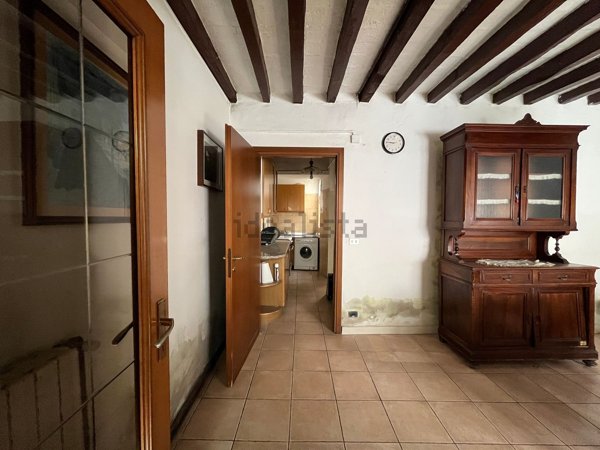 casa indipendente in vendita a Fidenza