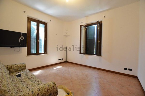 casa indipendente in vendita a Fidenza