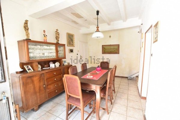 casa indipendente in vendita a Fidenza