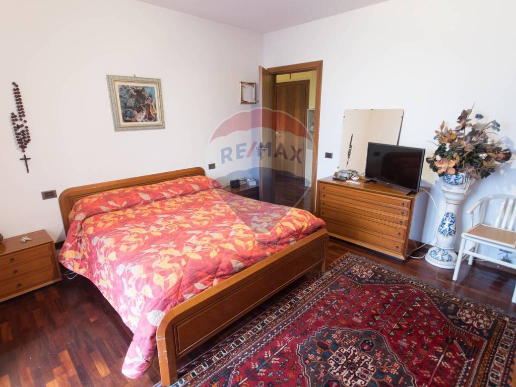 casa indipendente in vendita a Fidenza in zona Fornio