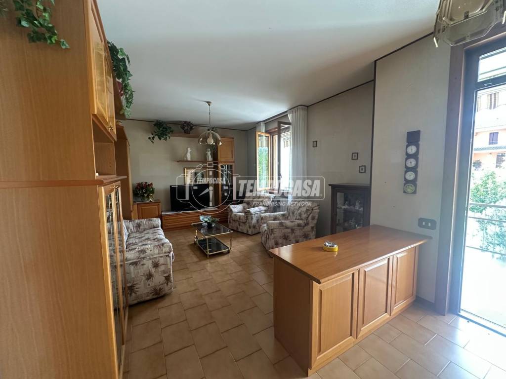 casa indipendente in vendita a Fidenza