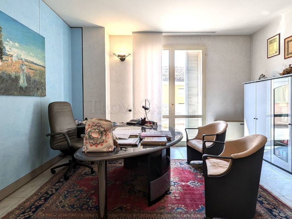 ufficio in vendita a Fidenza