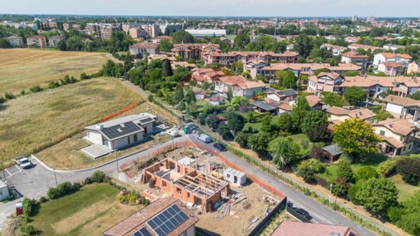 casa indipendente in vendita a Fidenza