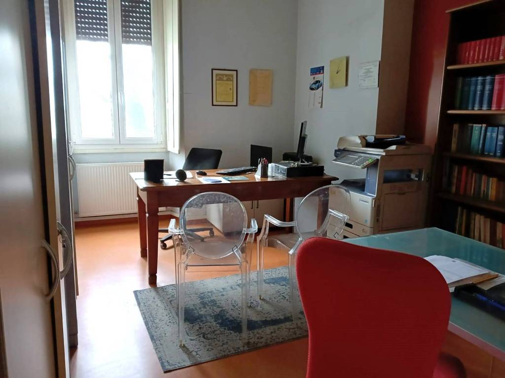 ufficio in vendita a Fidenza