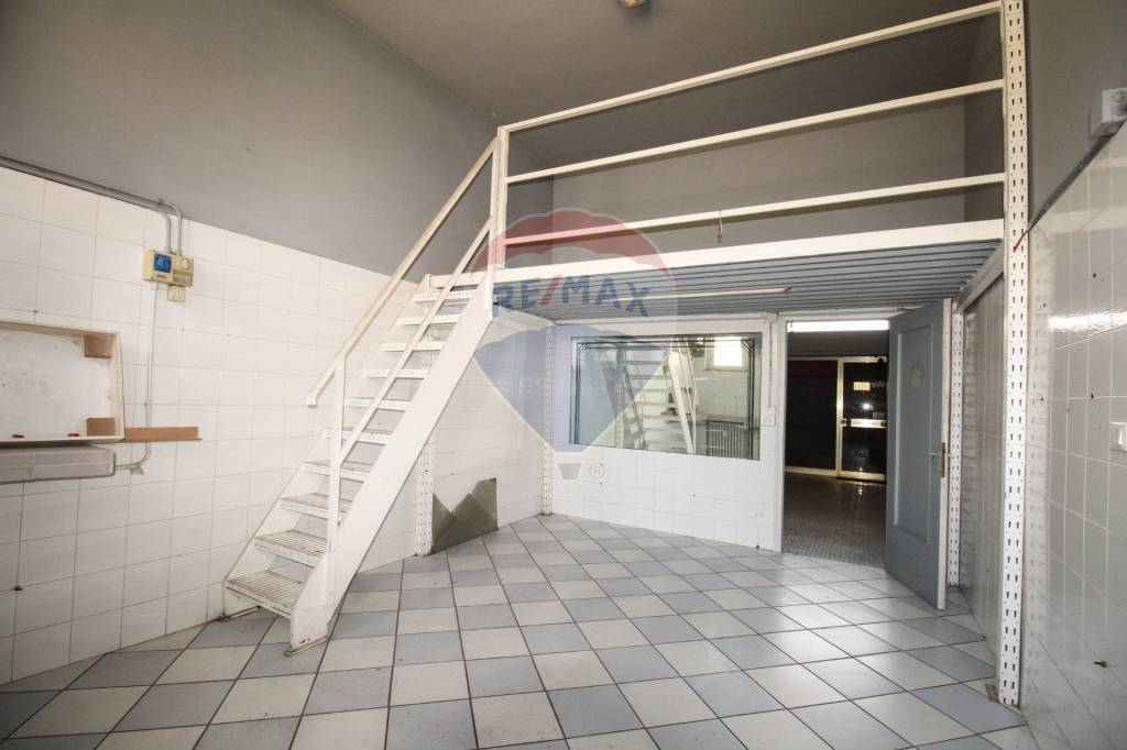 negozio in vendita a Fidenza