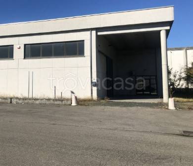 locale commerciale in vendita a Fidenza