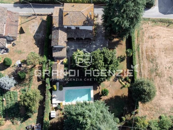 casa indipendente in vendita a Fidenza