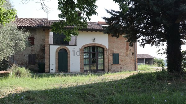 pentavano in vendita a Fidenza