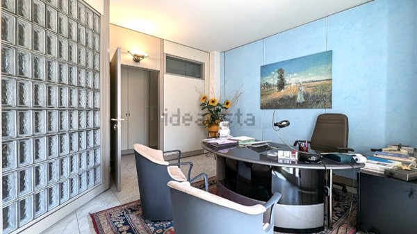 ufficio in vendita a Fidenza