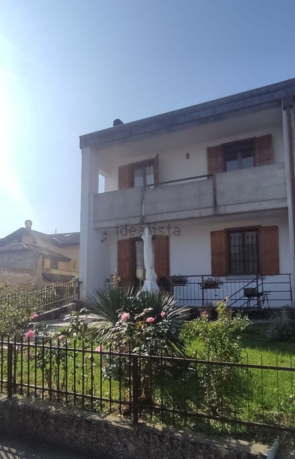 casa indipendente in vendita a Fidenza in zona Castione Marchesi