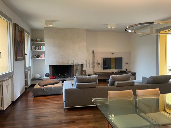 casa indipendente in vendita a Fidenza