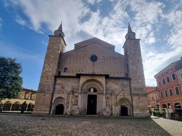 negozio in vendita a Fidenza